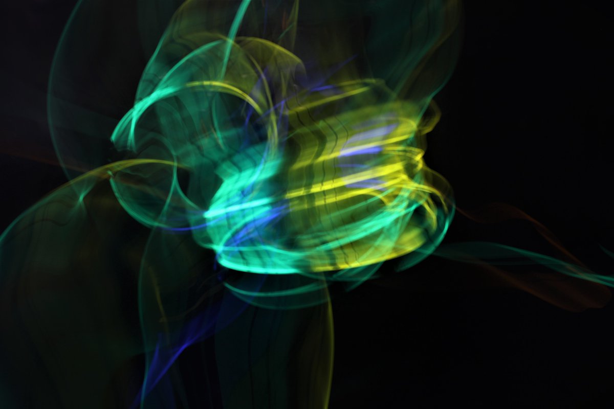 Huxlow_DT's tweet photo. GCSE Photography Students working hard at Light Trail Images 2/2 #huxlow #GCSEPhotography https://t.co/QysfoPgzh9