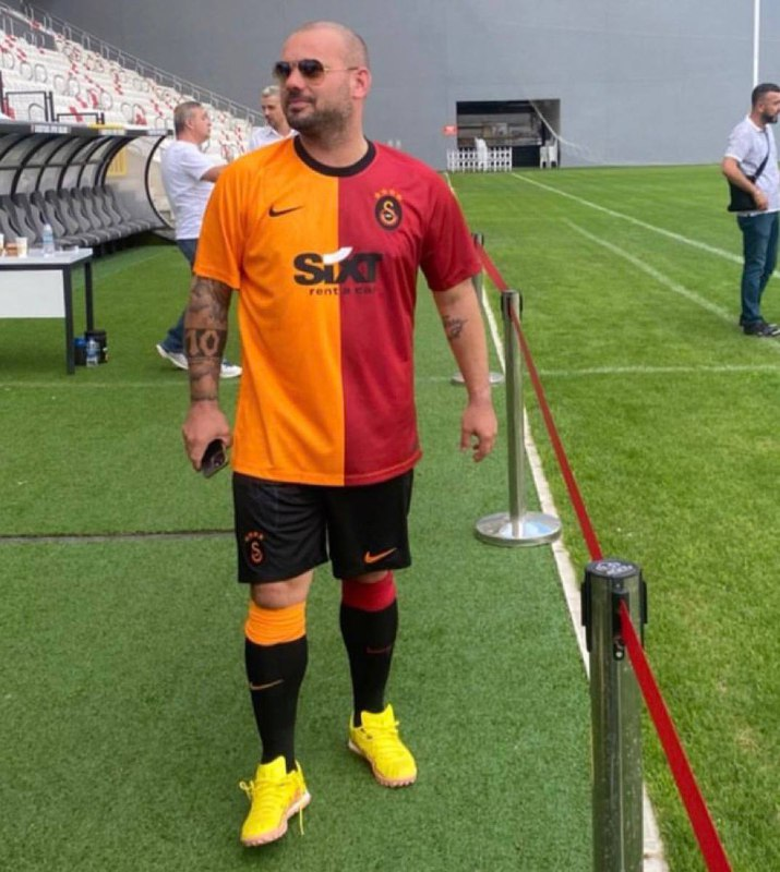 Webaslan tweet media