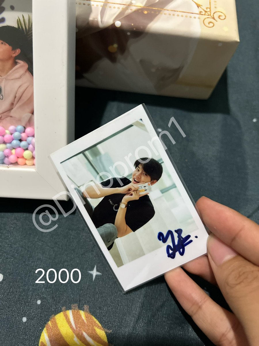 Dinoprom1's tweet photo. ปล่อยของสะสมค่ะ หาเงินจ่ายค่าหอ 
ราคาตามในภาพรวมส่งแล้ว
ผ่อนได้ 1 เดือน มัดจำครั้งแรก 30%
พร้อมโอนลดได้ค่ะ ขอดูเพิ่มเติมได้ค่ะ
-MDLหยิ่นพร้อม ลายเซ็นสด 
-โพลาลอยด์พี่หยิ่น ลายเซ็นสด
-รูป3CEO ลายเซ็นสด 
#ตลาดนัดหยิ่นวอร์ #หมูยอมาร์เก็ต #ตลาดนัดหมูยอ #หยิ่นวอร์ #YINWAR #sobyohey https://t.co/9llGsISRet