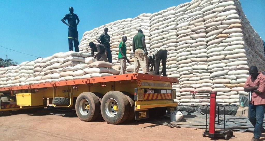 Miss Reggae on Twitter "RT joseph_kalimbwe Zambian Maize enroute. As