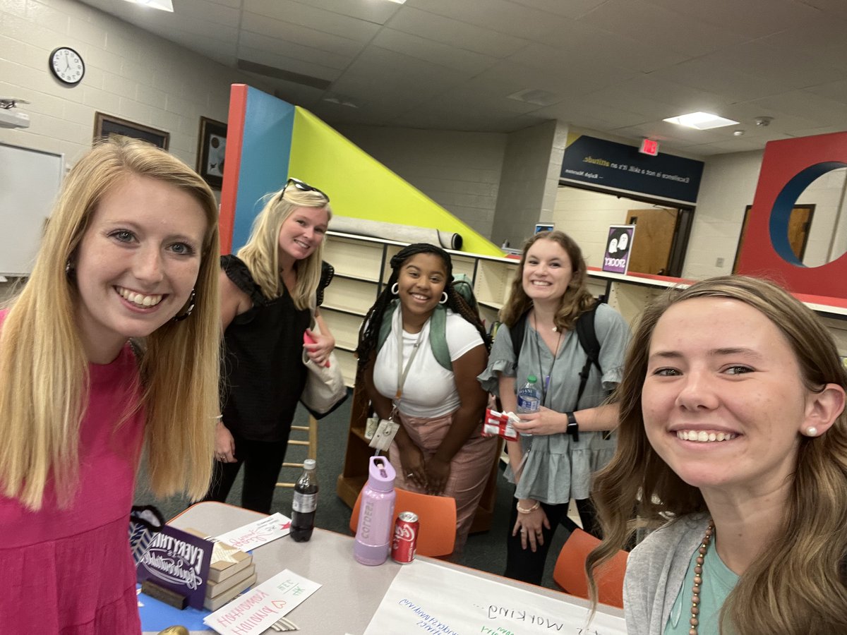 Lex-Rich 5 Schools tweet media