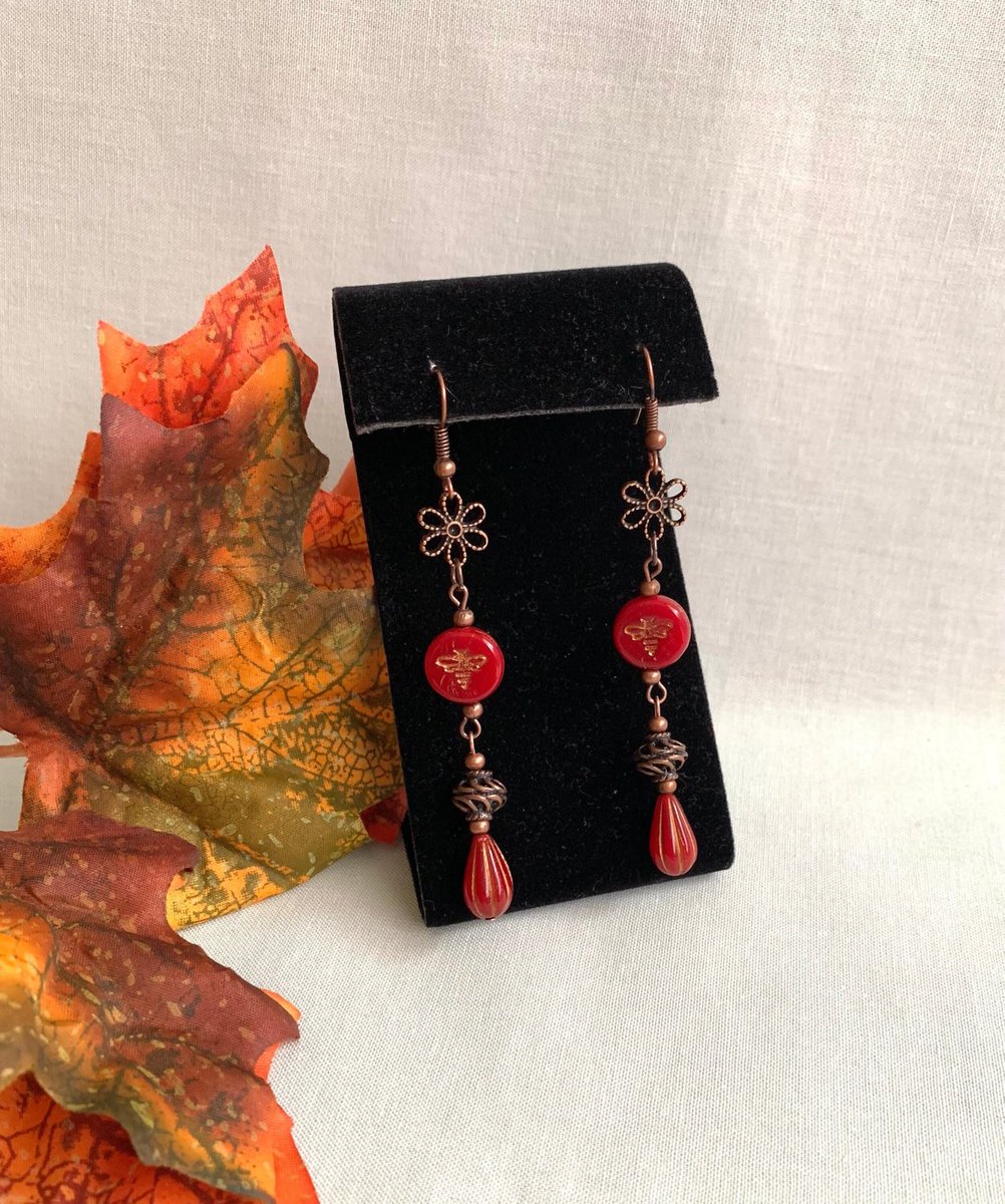 #etsy shop: Czech Glass Bumble Bee Teardrop Earrings - Long Copper Dangle Earrings - Nature Jewelry etsy.me/3rfwEAC #Czechglassjewelry #copperearrings #beeearrings #teardropearrings #falljewelry #autumnjewelry #floralearrings #Kaybejeweled