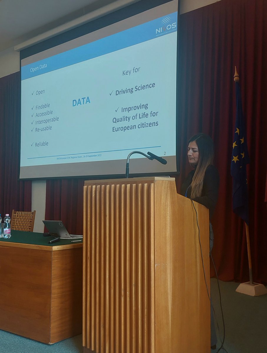NI4OS_eu's tweet photo. Dr Zoe Curnia talks about #OpenScience Cloud from the users' vision at the #EOSCRegionalEvent2022 
#ni4os #eosc https://t.co/JRJUHCvMbf
