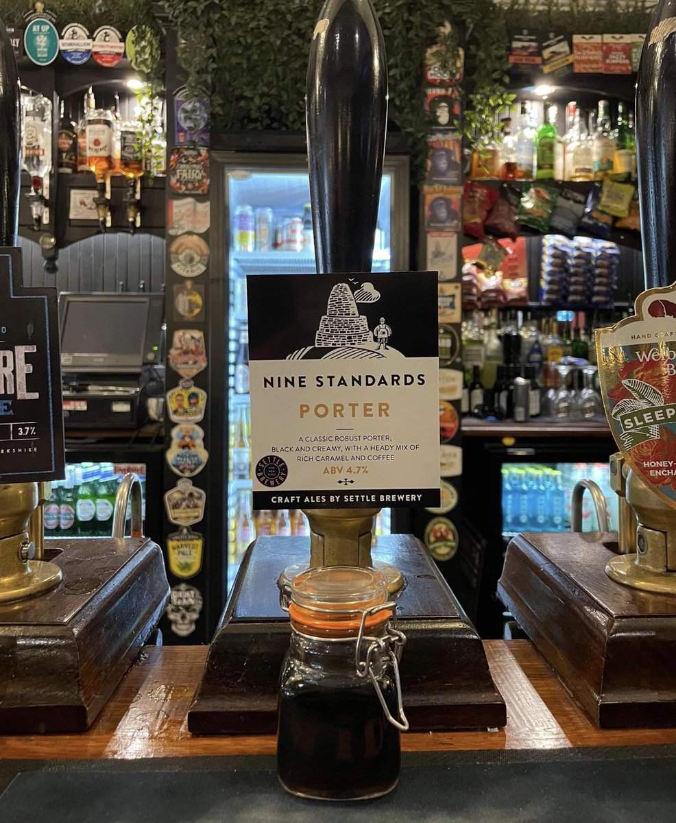 HallcrossThe's tweet photo. New on the bar today from Nine standards
Classic robust porter; black and creamy, with a heady mix of rich caramel and coffee
4.7 ABV #doncastercamra #yourlocalpub #realale #localindependent #visitdoncaster #doncaster https://t.co/StUvpKklbZ