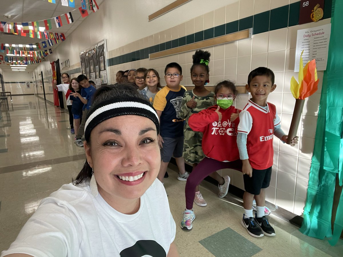 judy_alderete's tweet photo. We are ready for the Second Grade Olympics to review Ancient Greek Civilization!  Vocabulary, comprehension, and interactive learning- HERE WE COME!  @BeaverMST_Stars @gisdmagnets https://t.co/6QDokrrO7N
