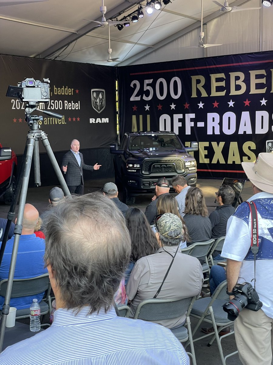 BigTexNews's tweet photo. Everything is bigger in Texas —including the @texasautoshow! We’re gearing up for the @StateFairOfTX, hosting Texas Auto Show Media Day this morning, unveiling the new models that will be on display at the Fair. #txas 

@RamTrucks @Toyota @chevrolet @Ford @Nissan https://t.co/AI2VF51PB9