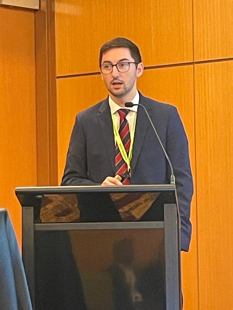 BartsBoneJoint's tweet photo. .@BartsBoneJoint trainee Jim O'Hagen gives a slick presentation of his systematic review of displaced intraarticular calcaneal fractures. Nice clear conclusion!

@SICOTortho #sicotkl2022 #madeinwhitechapel #bartsorthopaedics #homeoforthopaedics #orthotwitter https://t.co/r2tRuKue90
