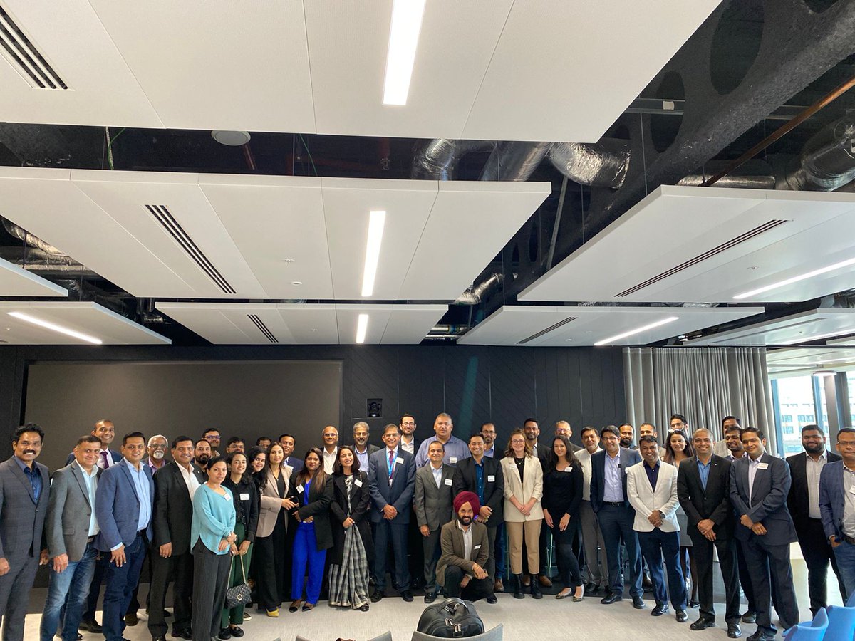 HMTCSouthAsia's tweet photo. Our 🇮🇳 delegation met @techUK, who help Indian #tech companies learn more about commercial opportunities in the UK. 

And a visit to @MooreKSLLP, who supports ambitious 🇮🇳 businesses to set-up in #London, &amp; the UK and also support them in expanding their business internationally. https://t.co/Iftzhi6ZcN