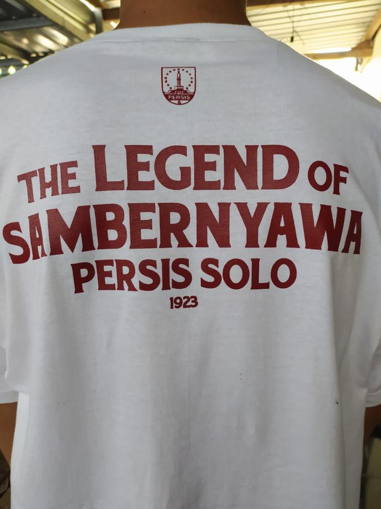 Vanskyweed's tweet photo. The Legend of SAMBERNYAWA.
With plastisol sablon.
Cotton Combed.
Price: 90k

#Persissolo 
#LaskarSambernyawa https://t.co/Xyu3Xaxwqz