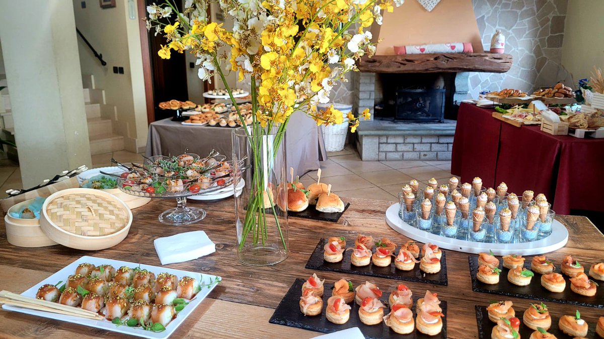 AinhoaCoop's tweet photo. - Ainhoa catering e eventi - https://t.co/U7rvKor3wW 
#catering #professionale #ainhoa #cagliarieventi #buffet #matrimonio #feste #sardegna #foodlovers https://t.co/L8LbTQaqFy