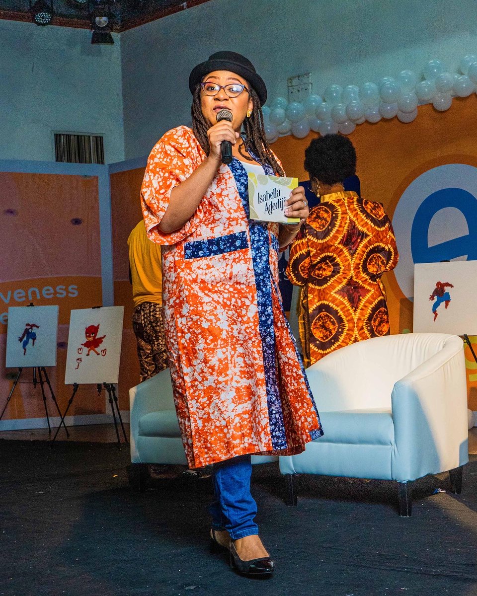 IsabellaAdediji's tweet photo. #ThrowBackThursday Hosting the maiden edition of #DuluxArtFest earlier this month. @EduskoAfrica @duluxnigeria
Watch me in action here. https://t.co/19lZBcmmuA
#IsabellaAdediji #MediaEntrepreneur #MC #MasterOfCeremony #Compere #Host #EventHost #EventAnchor #ForgivenessIsEasy https://t.co/Rn0yOo8RG6