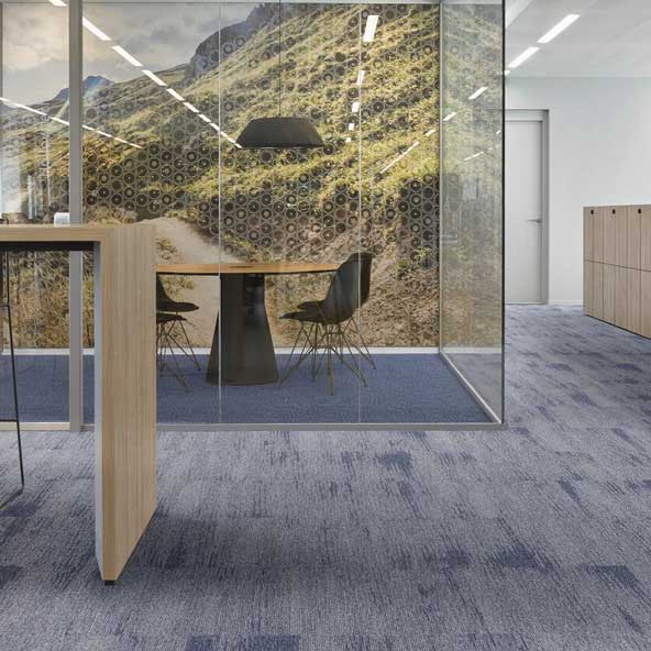 TCTC_UK's tweet photo. Six core colours of the ever popular Essence family from Tarkett DESSO have been carefully selected to work together in any design scheme where ‘time is of the Essence’. Their 24hr Super-Express service is now available on our website. For more info see:  https://t.co/XXKRONpdXX https://t.co/GXaP7HhP9z