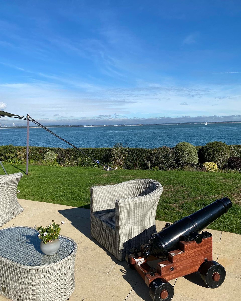 IWClassicBoat's tweet photo. Today we are @royal_squadron for the RYS Isle of Wight Foundation Marine careers fair. Looking forward to seeing students from across the island and the weather is glorious too ☀️ 
.
.
.
#RYS #Careersfair #marinecareersfair #boatmuseum https://t.co/qy6i1pxPxo