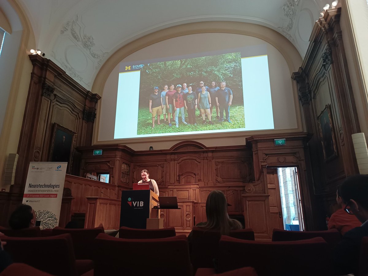 diqnqpi's tweet photo. Super interesting talk by @ChestekCynthia at #Neurotech22 on the development of brain machine interfaces for paralyzed patients to control finger movements using electrode arrays based on 8um carbon fibers
@ChestekLab @UMich #VIBNeuroscience https://t.co/g0KNVFZe8e
