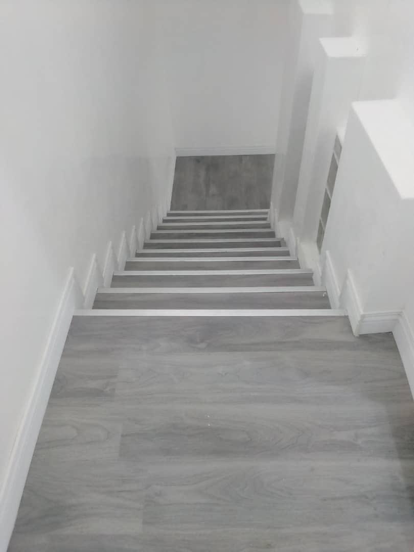Floorsbenin's tweet photo. "Pour affronter l'inconnu, il faut trouver un moment d'immobilité dans les escaliers."
Laissez-nous être votre guide pour un escalier parfait dans vos maisons et bureaux
#floordecorbenin #everythingfloor #floortogo #floormaintainance #estatedevelopers #IndoorFlooring #interior https://t.co/pNIg2859DP