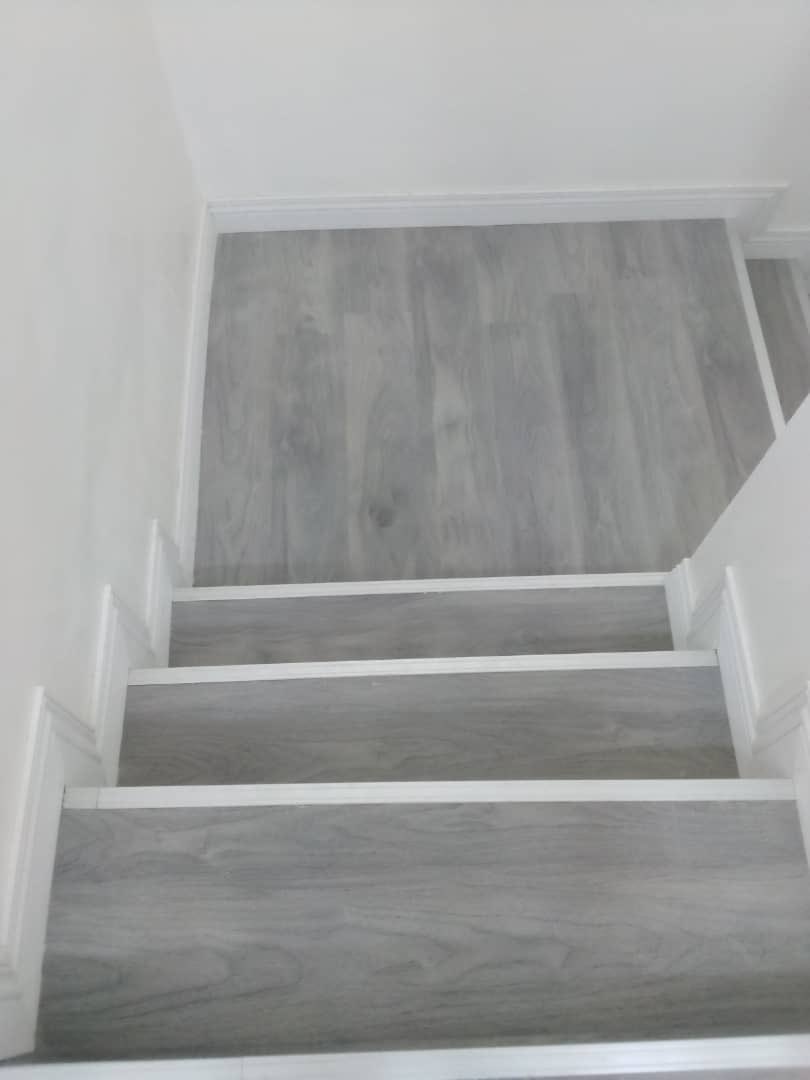 Floorsbenin's tweet photo. "Pour affronter l'inconnu, il faut trouver un moment d'immobilité dans les escaliers."
Laissez-nous être votre guide pour un escalier parfait dans vos maisons et bureaux
#floordecorbenin #everythingfloor #floortogo #floormaintainance #estatedevelopers #IndoorFlooring #interior https://t.co/pNIg2859DP