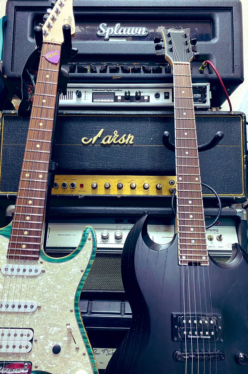 takedamasa's tweet photo. ついに明日はHEREのリリースワンマンツアー初日!新しいツアーグッズに特典会と盛りだくさんなのでお楽しみに!!
プレイガイドは受付終了したけどまだWEB予約は受付中なので、迷っていたらカモン!!
明日はSUHRとVIPERの二刀流だ\(^o^)/
#espguitars #edwars #viper
https://t.co/gP5MnqGgvl https://t.co/5zgSxJJYmE