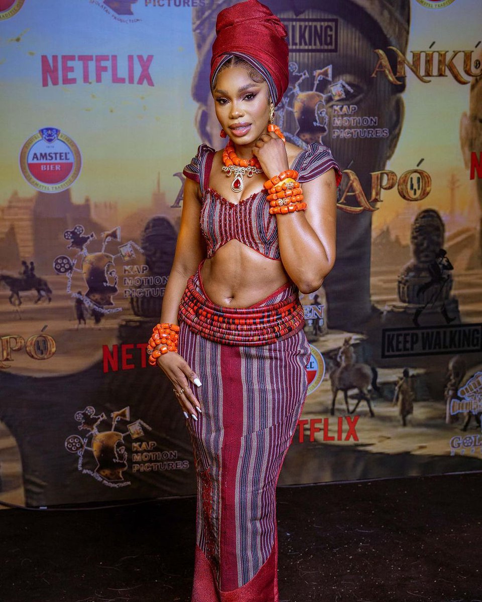 NSilverScreen's tweet image. Faces from the premiere of @kunleafolayan's film, 'Aníkúlápó.' 'Aníkúlápó' will debut in cinemas and Netflix on September 30, 2022.

Check out more pictures from the premiere with the link below.

nollysilverscreen.com/sola-sobowale-…