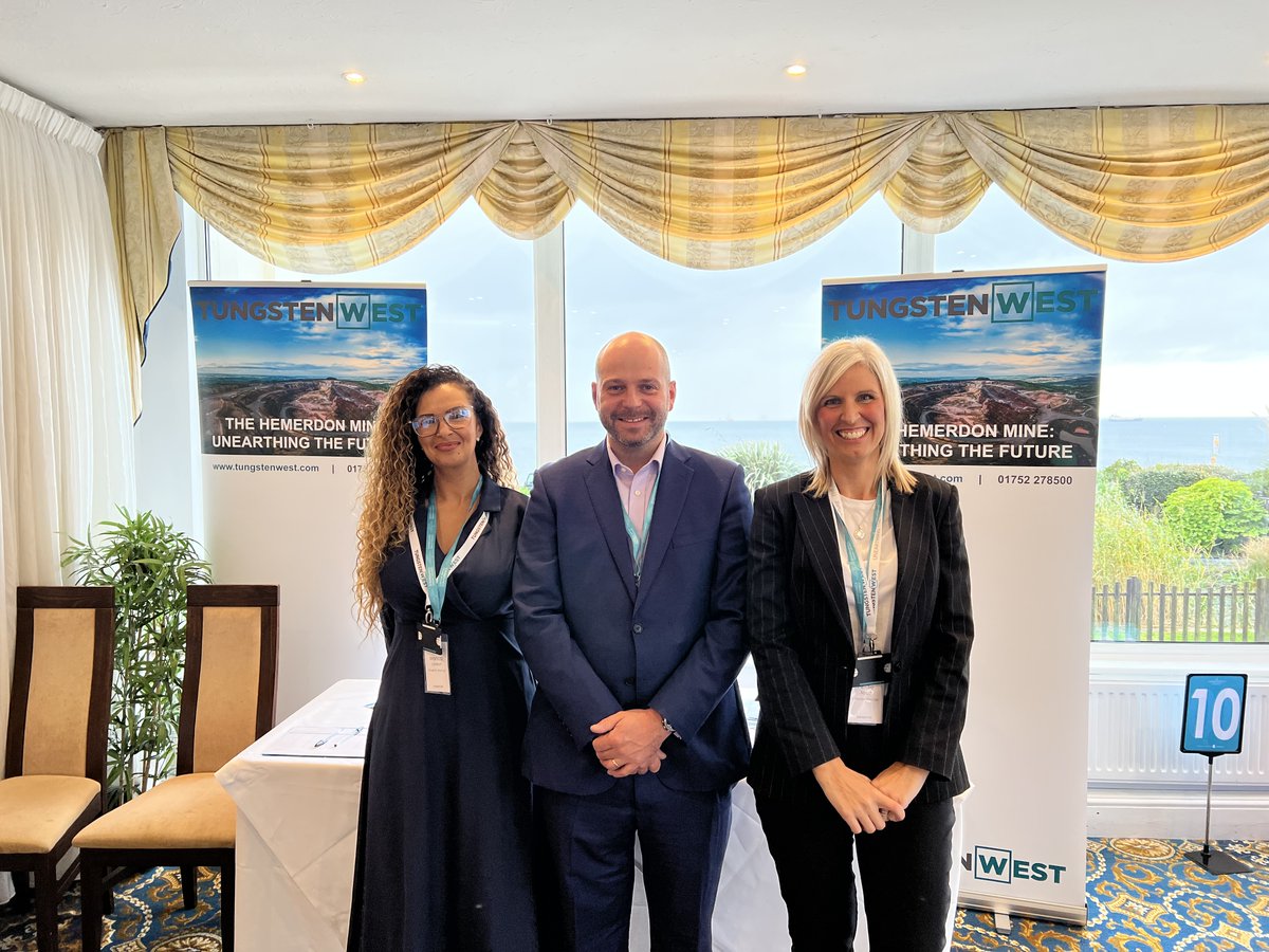 Team #TUN here at the #CornishMiningConference! Looking forward to hearing fantastic speakers &amp; industry leaders talking about the pressing need for sustainable &amp; ethical sources of critical minerals/metals &amp; the importance of UK mining. #UKmining #criticalminerals #supplychain