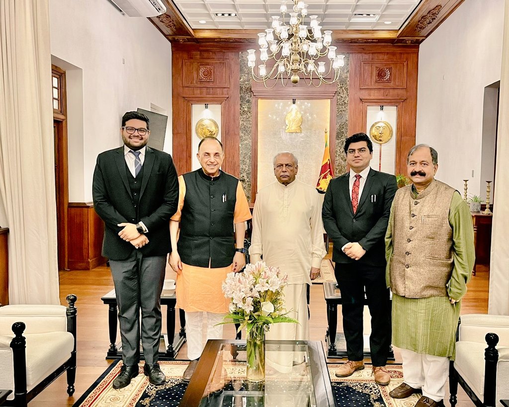 Dr <a href="/Swamy39/">Subramanian Swamy</a> and team with the Sri Lankan PM Mr Dinesh Gunawardena in Colombo. 

<a href="/vhsindia/">Virat Hindustan Sangam</a> <a href="/jagdishshetty/">Jagdish Shetty</a> <a href="/satyasabharwal/">Satya Anand Sabharwal</a>