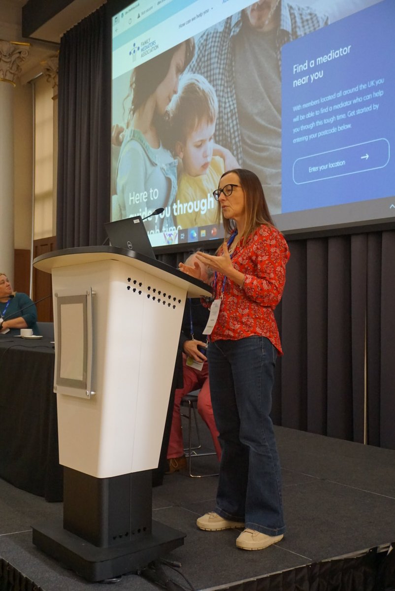 info_fma's tweet image. Sarah Smith outlining the new FMA website currently under development that will be released soon. #FMAConf2022