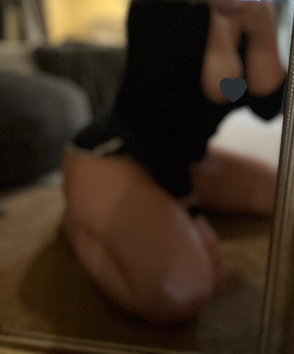 msnesquicky's tweet photo. come get all the love on the low low 🤭 prices going up soon 🤍🤍 #nsfwtw #natural #thick #onlyfans     https://t.co/cRstViJIj5 https://t.co/eRpu4jAmEB