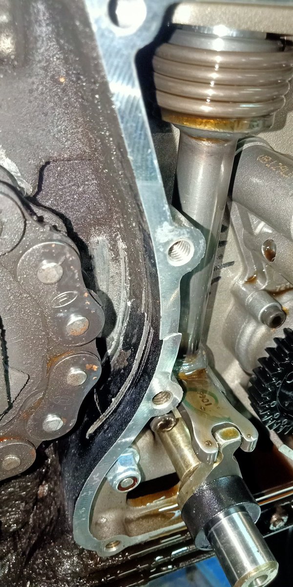 VedGhulaxe's tweet photo. The least the company can do for me is to provide one side of the Engine crank case which is actually damaged, So that i don't have to buy the other side of the part unnecessarily. https://t.co/koN76bcc2v