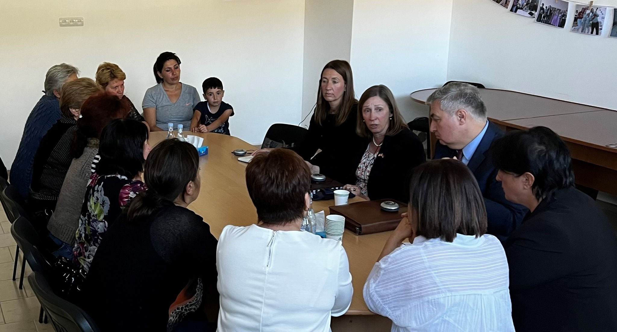 US Embassy, Armenia on Twitter "Amb Tracy met with displaced families