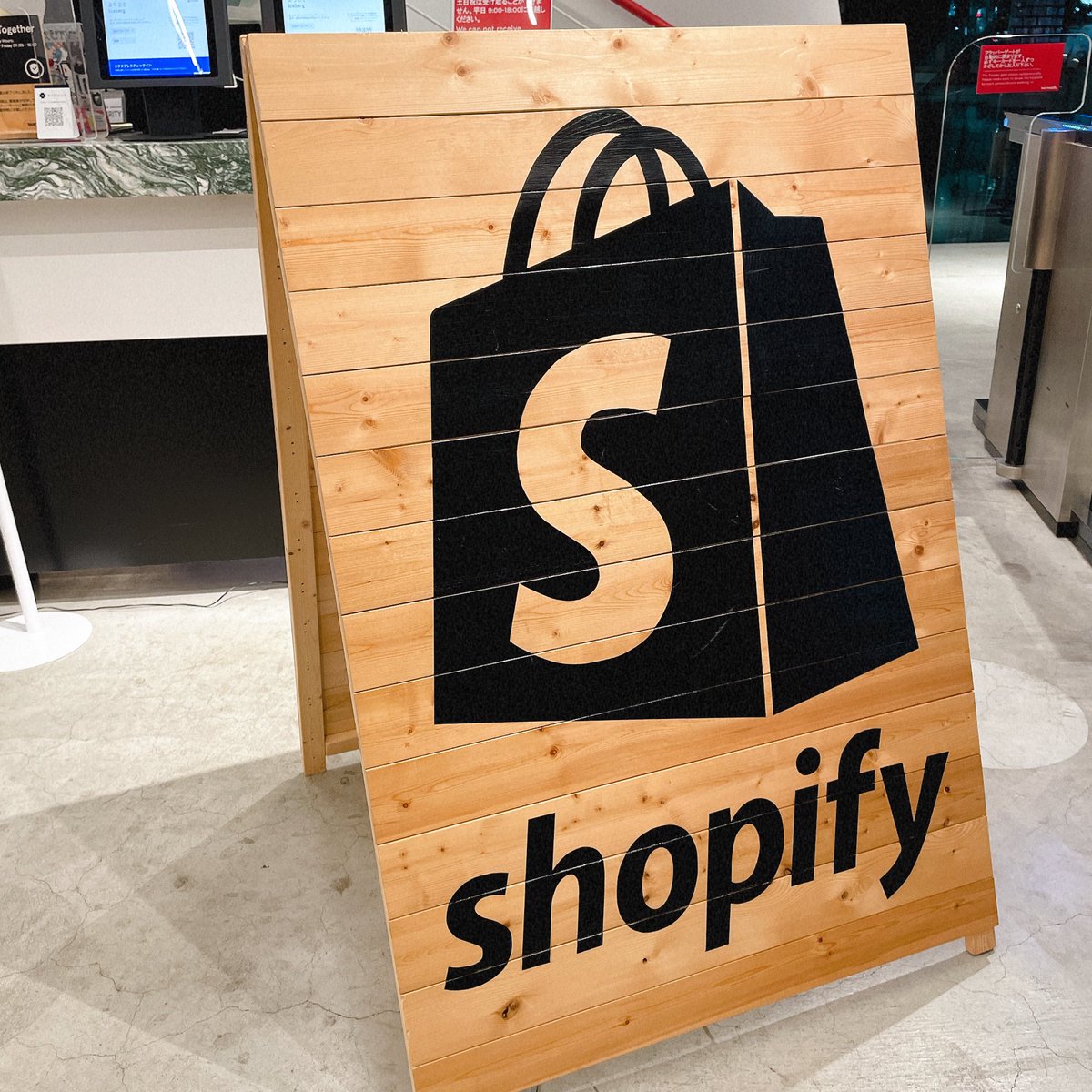 comedaanco's tweet photo. きました!!!
#shopifyappjp https://t.co/TvivoKstjH