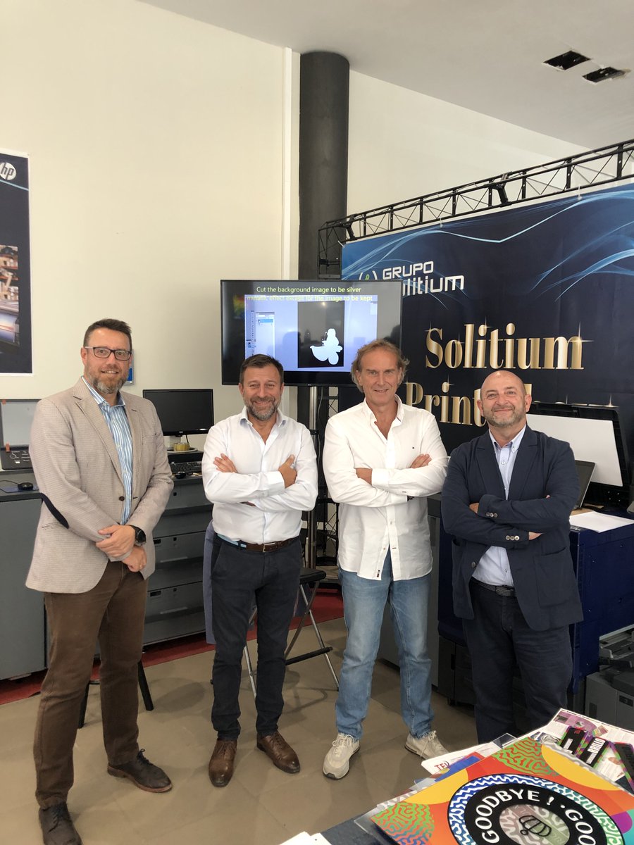 gruposolitium's tweet photo. 👏 Cerramos las jornadas del Solitium Print Show en Sevilla y Bilbao con muchos proyectos. 

📷 #Sevilla 📷 Agradecemos la colaboración del equipo de #Aseigraf.

🚚 Próximas paradas: Zaragoza y Santiago de Compostela  📅 5 y 6 de octubre. Registro: https://t.co/7FSMiWZ8dD https://t.co/zLHFM7ISuq