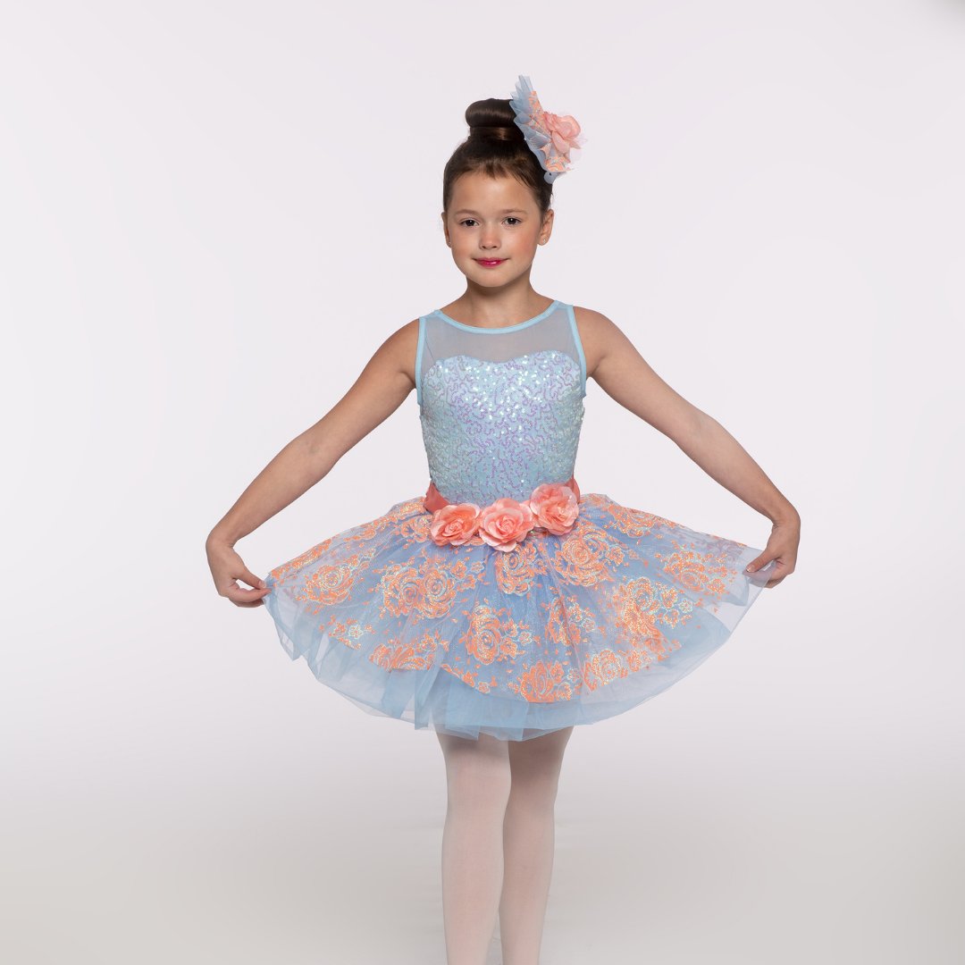 danceworkshopny's tweet photo. Dance Workshop offers classes in tap, jazz, ballet, lyrical, pointe, hip hop, modern, contemporary, musical theatre and acro to boys and girls, children through adults. 👏👯♀️
.
.
#dance #dancer #dancers #choreony #dancelessonsny #danceworkshopny https://t.co/P3xozCCU71