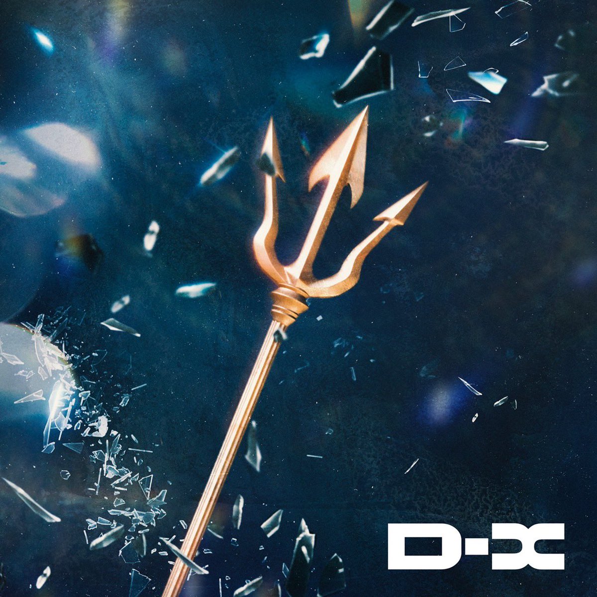 TRiDENT_japan's tweet photo. 🔊 情報解禁 🔊

2022.10.26 全国リリース 💿
TRiDENT 1st mini album『D-X』

＼予約受付開始／

- 収録曲 -
CRY OUT
DISCORD
Spoopy
Answer
シグナル

🌐初回限定版
「Spoopy」MVメイキング映像＋D-X卓上カレンダー付き
🌐通常盤

予約はこちら👇
https://t.co/PtShnodDsc

✏️artwork @takuyathings https://t.co/j8YD3icDL5