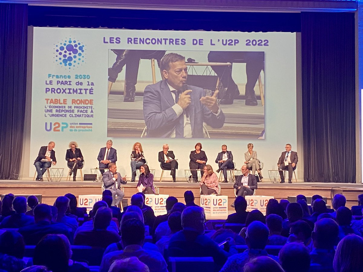 [#Rencontres <a href="/U2P_france/">U2P</a>] « Les #artisans sont de bons gestionnaires de leur énergie. Seulement, ac la ↗️ des coûts de l’#énergie, il va falloir que nous inscrivions + dans la #sobriété énergétique pr faire ↘️ nos charges pr que nos devis restent accessibles »<a href="/reponcapeb/">Jean-Christophe Repon</a>