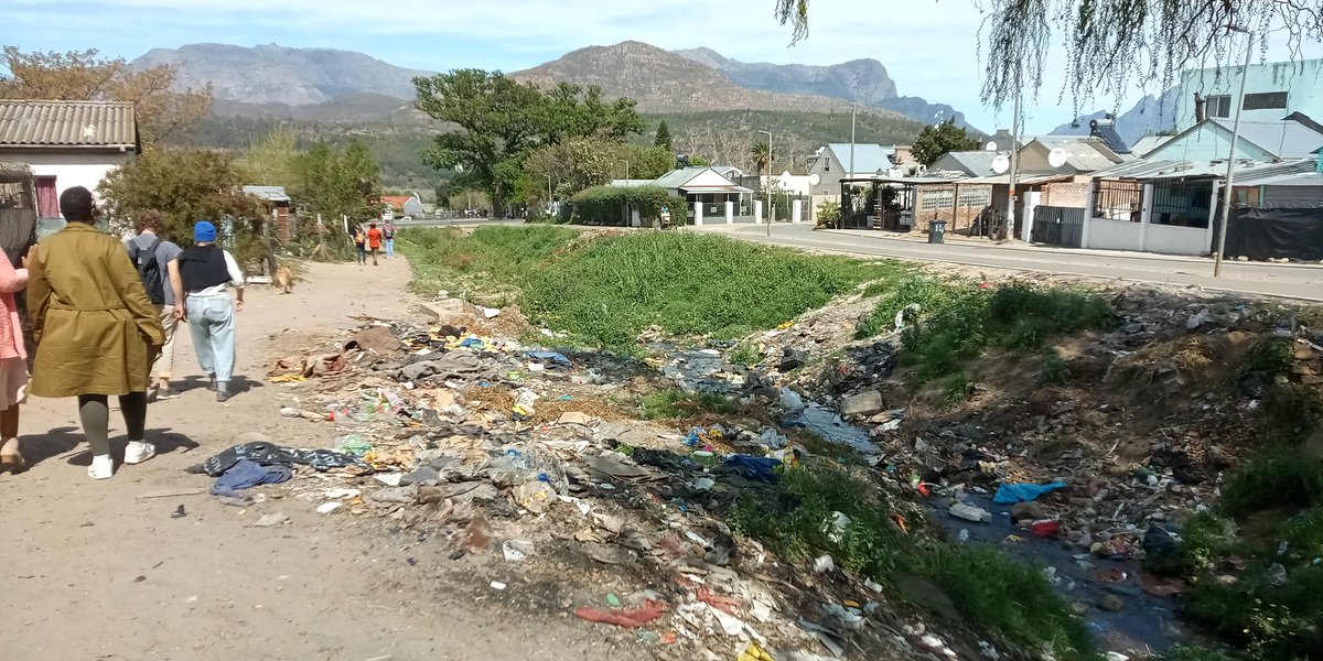 Exploring the highly impacted Stiebeuls River in Franschhoek - looking for community and nature-based solutions to an endemic problem in our country.

<a href="/FutureWaterUCT/">FutureWater</a> <a href="/WCGovEADP/">WCGov Enviro Affairs</a> #dirpcm #naturebasedsolutions #litter #dumping #ecology