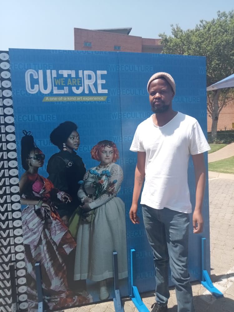 mapendiro's tweet photo. @StandardBankArt  #weareculture https://t.co/k2VL0y4BNq