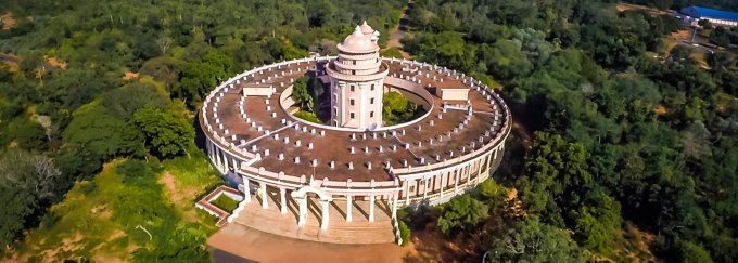 BrindaHere's tweet photo. Tamil University in #Thanjavur - 1000 Acres
#Tanjore #Tamil #TamilNadu #29thSepR https://t.co/9bXtLDIqWJ