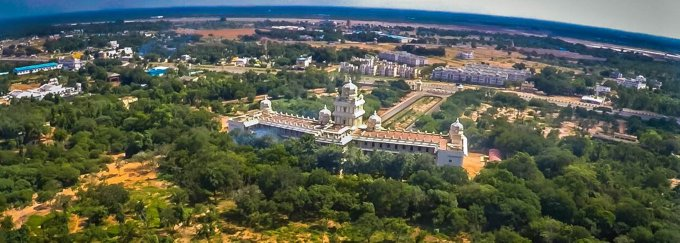 BrindaHere's tweet photo. Tamil University in #Thanjavur - 1000 Acres
#Tanjore #Tamil #TamilNadu #29thSepR https://t.co/9bXtLDIqWJ