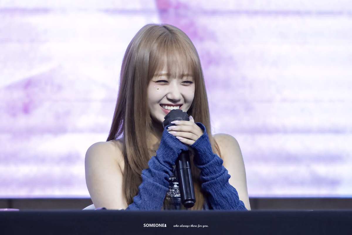 yoovjung's tweet photo. SOMEONE_1112:220923 메이크스타 팬사인회 

나는 널 언제 또 볼 수 있을까

#최유정 #CHOIYOOJUNG      
#Sunflower #선플라워     #Sunflower_PEL       
#WekiMeki https://t.co/ChSiXWRIq2