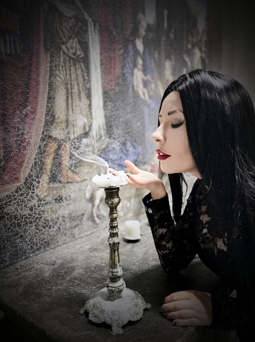 nabsta_nabsta's tweet photo. Мортиша Аддамс Home Alone, часть 2!
#mortisha #Cosplay #addamsfamily #gothic https://t.co/6gGcoUX9LA