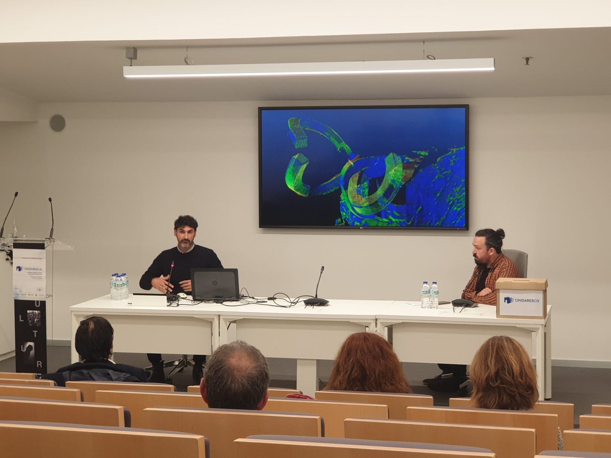 EscanerBim's tweet photo. JORNADA DE PRESENTACIÓN @ondarebox 
Interesante ponencia de @mikel_chillida: Digitalización y arte, aplicaciones y límites. @Chillida_Leku 

En directo en https://t.co/N1arWyHzXv https://t.co/8lkBSgRadj