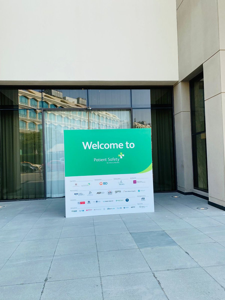 GTExhibitions's tweet photo. Build, preparation and show opening at Patient Safety 2022 in Dubai

Good work team 👏🏽

#officialfreightcontractors #patientsafety #informamarkets https://t.co/aPfYamw4hd
