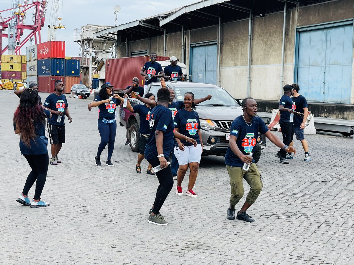 Ftown_Terminal's tweet photo. Freetown Terminal Limited (Sierra Leone) joins other countries to participate in the Bolloré Transport &amp; Logistics
7th marathon edition marking the 200th year of Bollore foundation. In pictures https://t.co/FMP2DrKRgJ