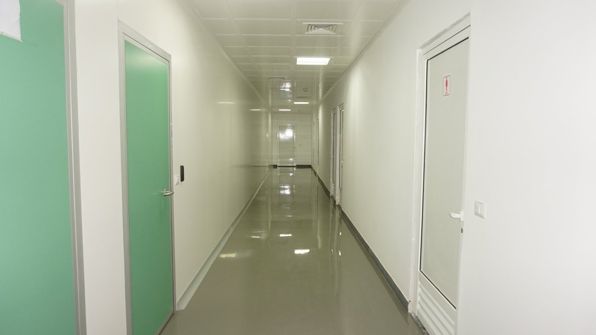 pharma_access's tweet photo. Browse through the images from one of our delivered projects and check how Pharma Access can help you with effective cleanroom services for your upcoming pharmaceutical facility. 

#Cleanroom #PharmaCleanrooms #MCR #ModularCleanrooms #EnergyConsumption #GMP https://t.co/u7H3gkojy0