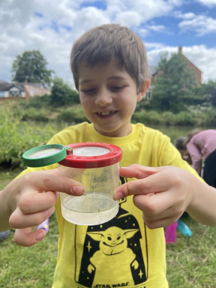 BiburySchool's tweet photo. Flashback to warmer summer days! One of the highlights of last term was our busy three days at Braeside Education Centre, problem solving, low ropes, canal walks, pond dipping, den building and much, much more. Well done to everyone for behaving so brilliantly! #bibury #fairford https://t.co/q4KMVUJpVN