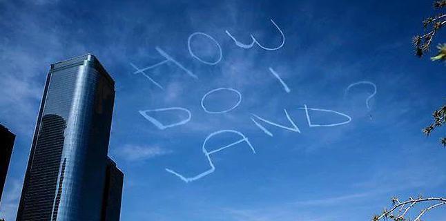 jimrosecircus1's tweet photo. Kurt Braunohler hired a skywriter to write this over Los Angeles. https://t.co/o9HPVCuXb9