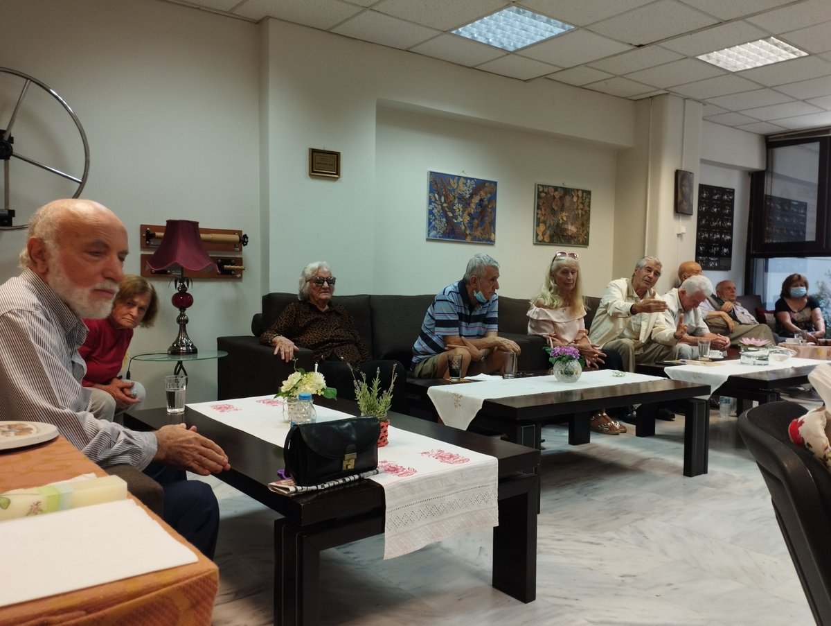 urbana_lab's tweet image. Α new project just began!
Athens: A city for all ages
In the following months together with the Friendship Club of Kypseli, we will record the everyday needs of the elderly in the neighbourhoods of Kypseli, through #exploratorywalks and other #mappingtools.
#TIMA #PointsofSupport