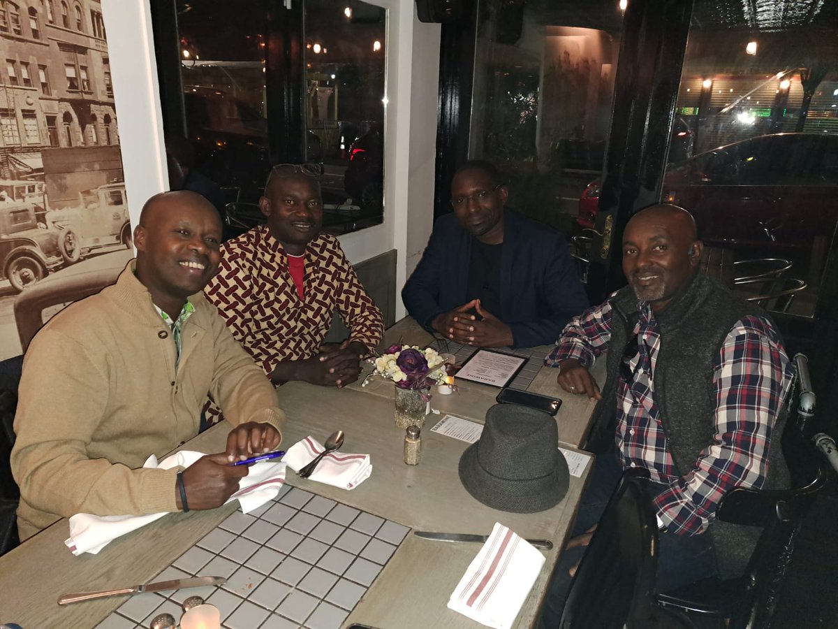 Maison_Shalom's tweet photo. Le directeur national de @Maison_Shalom , @RichardNIJIMBER  a rencontré quelques membres de la diaspora burundaise aux Etats-Unis. Ils ont échangé sur leur participation à la mobilisation de fonds pour l'équipement de l'école Sainte Anne de Kigali. https://t.co/x4rmNM0hJx
