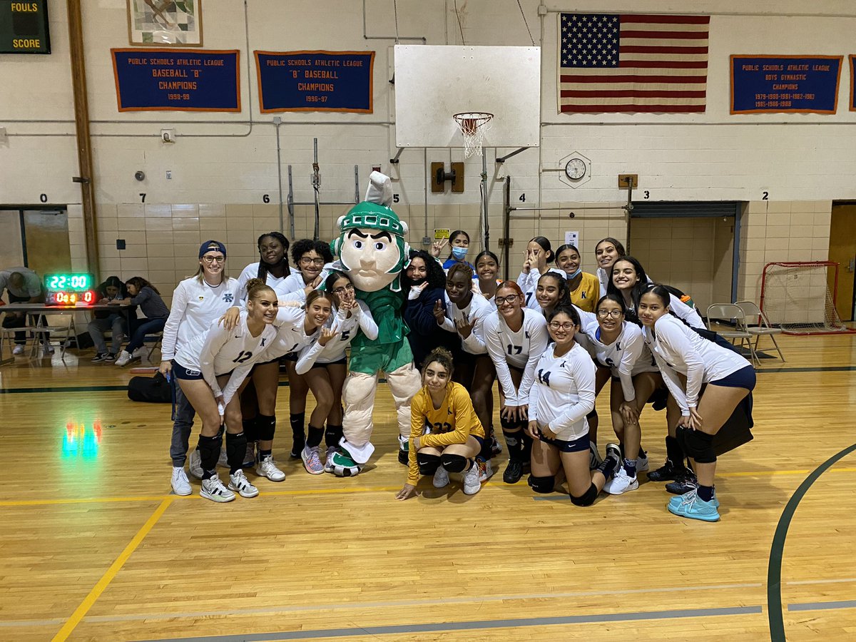 DaveHalbreich's tweet photo. When the other team has a mascot the only move is to love it up! Congrats to KIPP NYC Lady Bulldogs on our 1st win of the season! #EverythingMatters #BumpSetKill @KIPPNYC @KIPP https://t.co/bFsh32l0Is