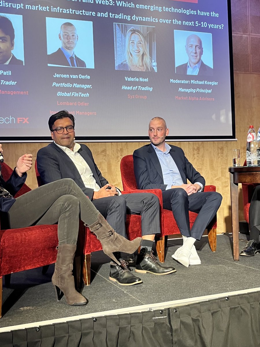 MarketBlondes's tweet photo. Fabulous footwear on this fabulous panel which is all about Web3 @TradeTechFX #tradetechfx https://t.co/pnzQ115jY5
