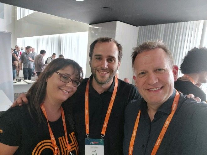 moodlenet's tweet photo. #MoodleNet are at the products bar between 1300 and 1400 today for the last time at #MootGlobal22  to speak to the team.  Come and see us. @krassanna @PaulMHodgson @brumasribera https://t.co/odu9nmnJda
